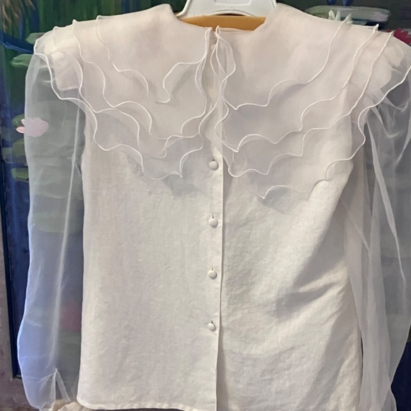 Fancy Linen Blouse - Picture 5 of 8
